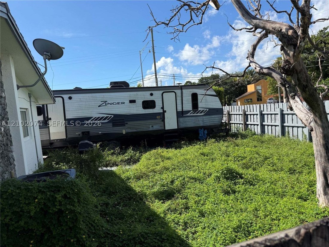 House in Miami, Florida, United States 4 - 19080900