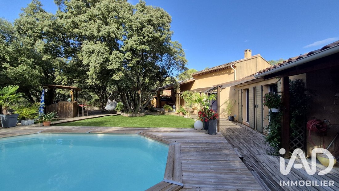 Casa a Régusse, Provenza-Alpi-Costa Azzurra, Francia 1 - 19083420