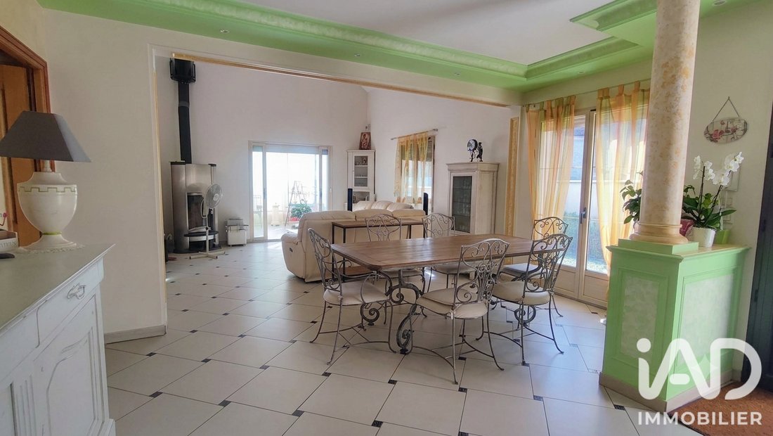 Casa a Est, Ecouen, Francia 2 - 19083396