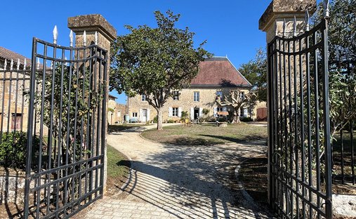 Wohnung in Pressac, Neu-Aquitanien, Frankreich 1