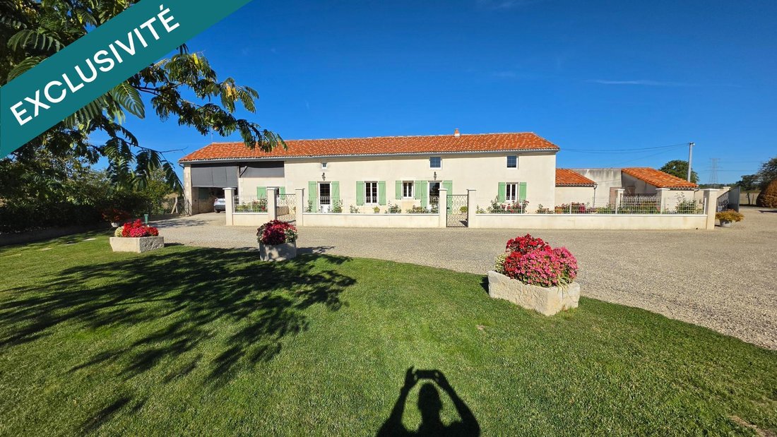 Casa en Sillars, Nueva Aquitania, Francia 1 - 19083307