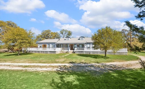 Azienda agricola a Burton, Texas, Stati Uniti 1