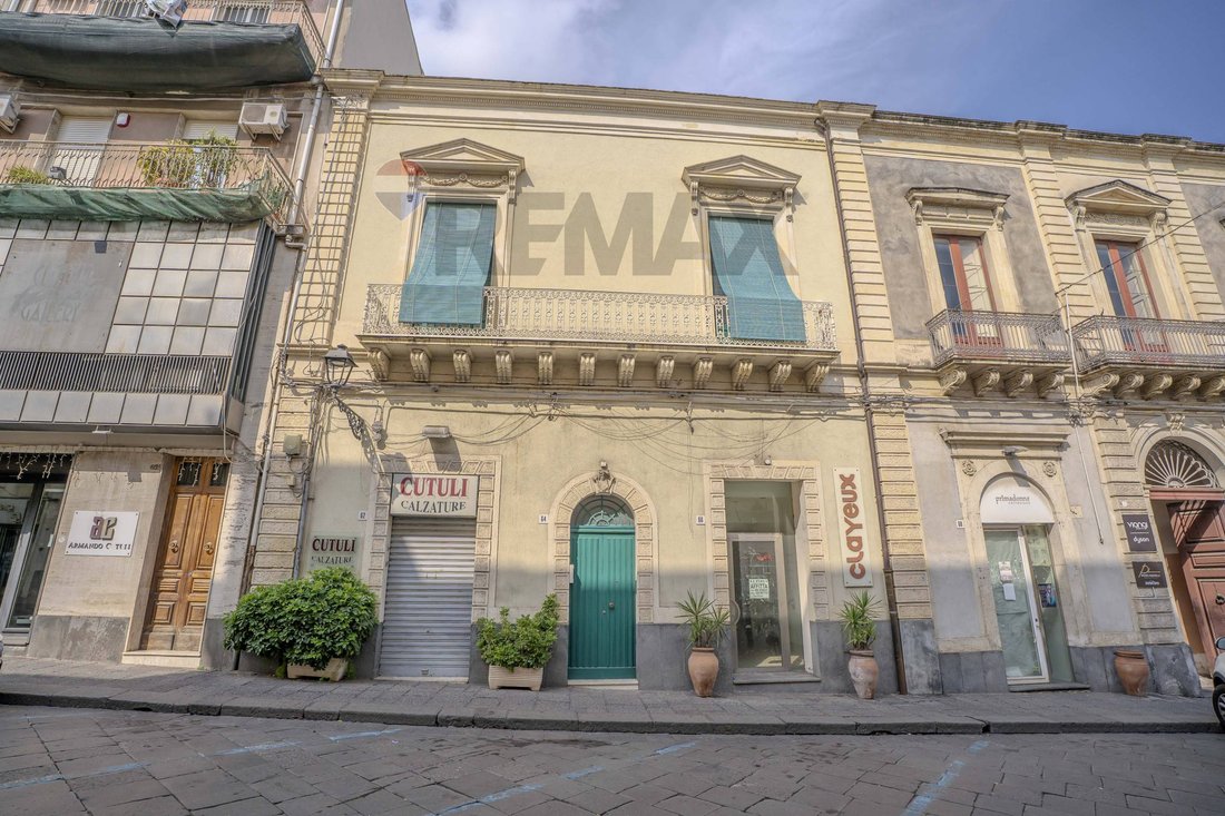 House in Giarre, Sicily, Italy 2 - 19076288