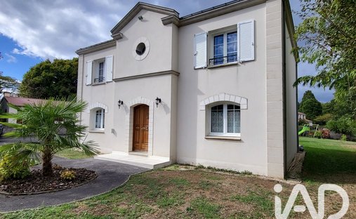 Casa a La Croix-Jeannette, Bouguenais, Francia 1
