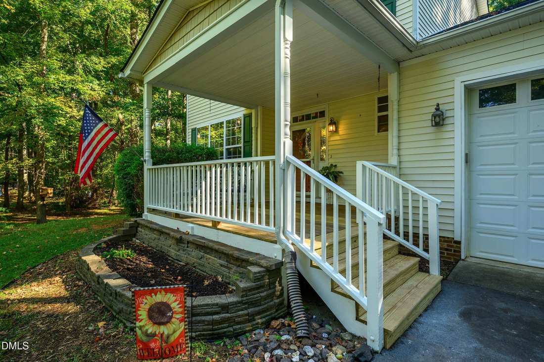 Casa a Hillsborough, Carolina del Nord, Stati Uniti 4 - 19080986