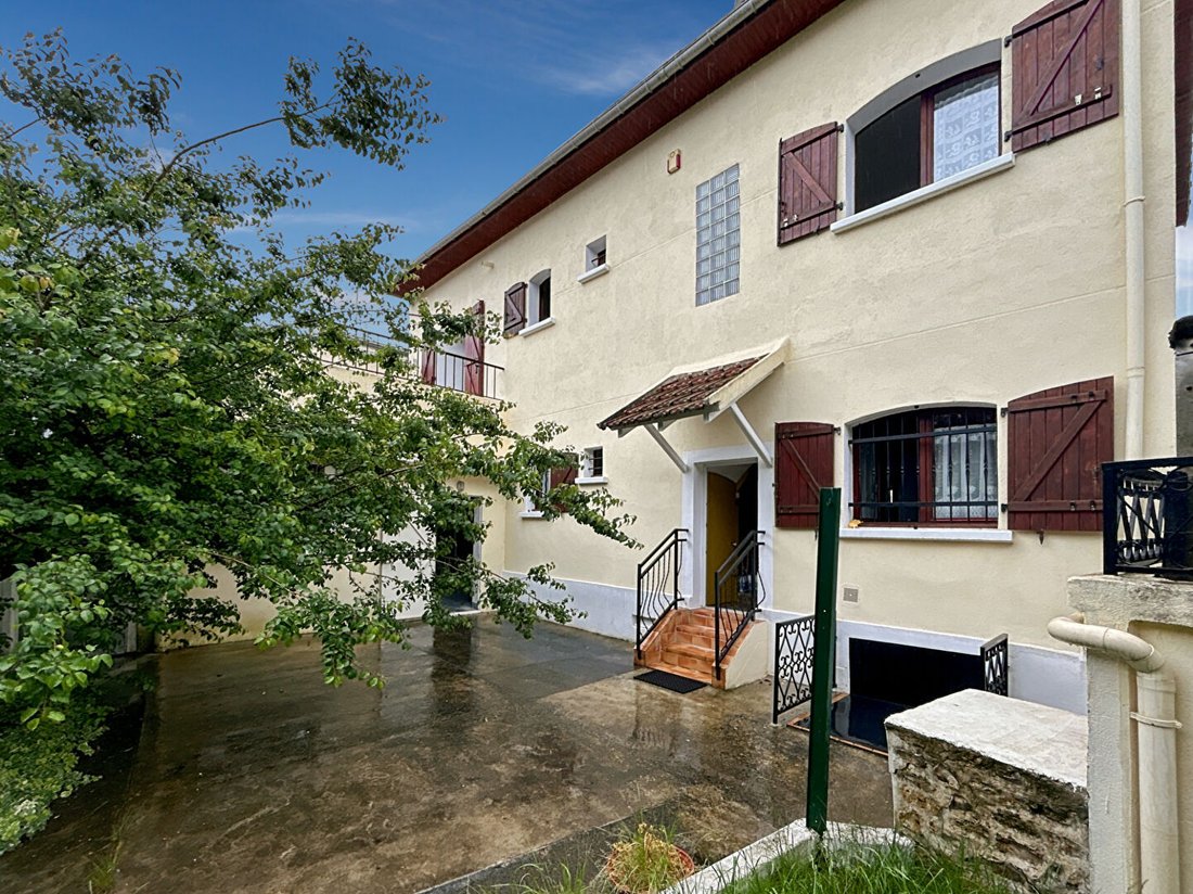Casa en Vitry-sur-Seine, Isla de Francia, Francia 2 - 19079391