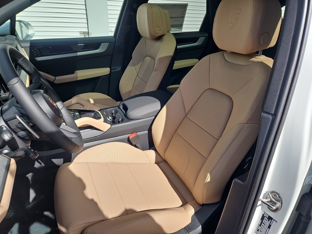 Suv in Stratham, NH, United States 5 - 18798724