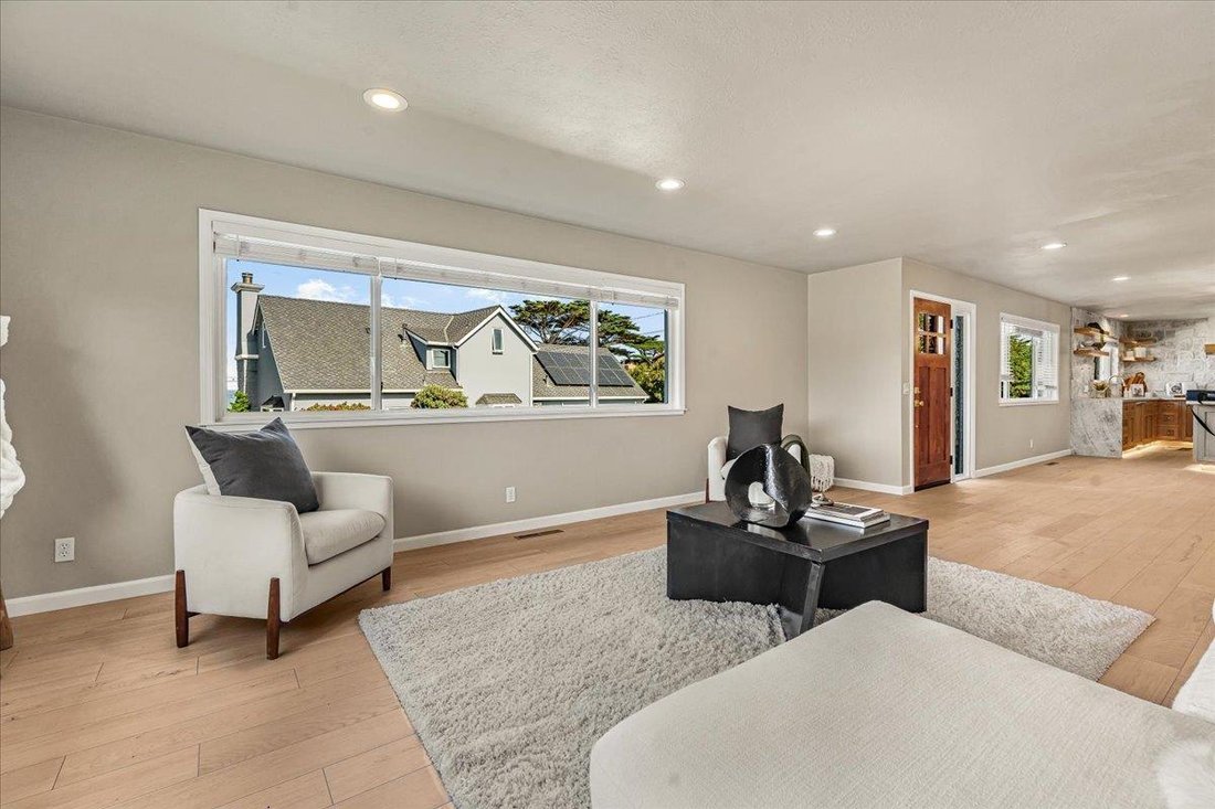 House in Pacific Grove, California, United States 4 - 19080123