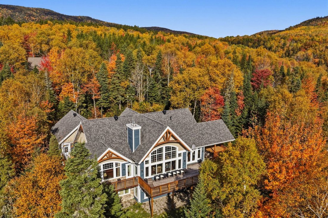 Haus in Petite-Rivière-Saint-François, Québec, Kanada 2 - 19083023