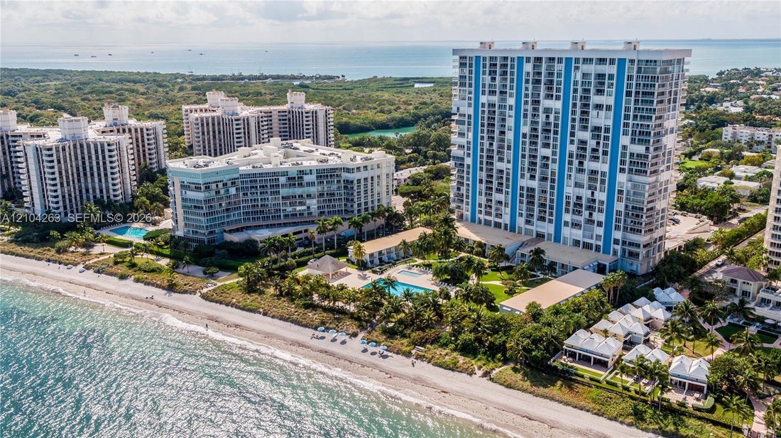 Condo in Key Biscayne, Florida, United States 1 - 19081272