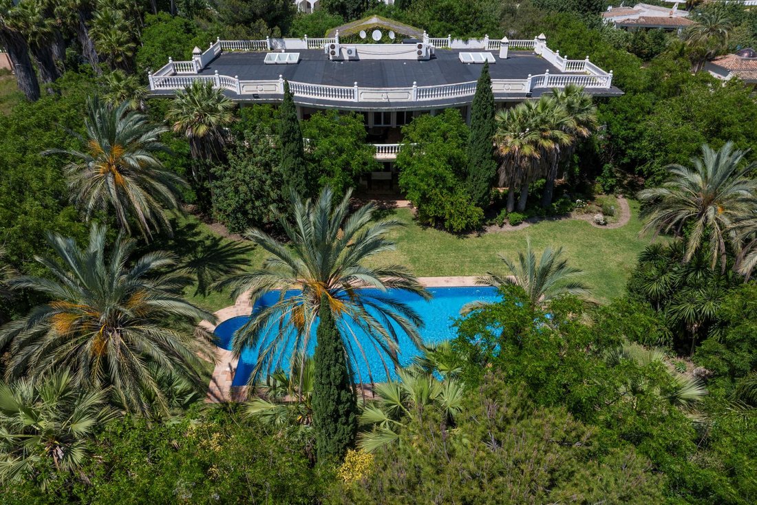 Villa in Goldene Meile, Andalusien, Spanien 1 - 19083012