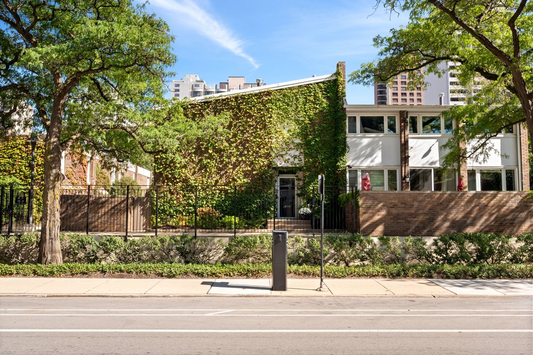 Condo in Chicago, Illinois, United States 1 - 19078447