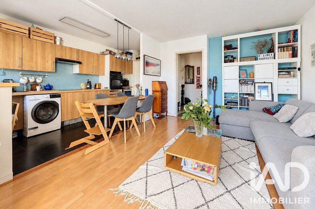 Apartment in Nationale-Deux Moulins, Paris 13e Arrondissement, Paris 1 - 19083439