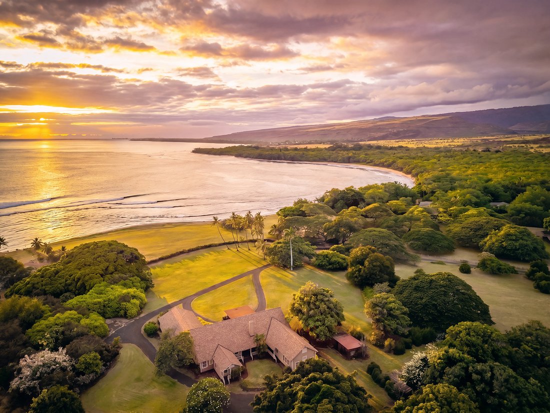 House in Pakala Village, Hawaii, United States 1 - 19085345