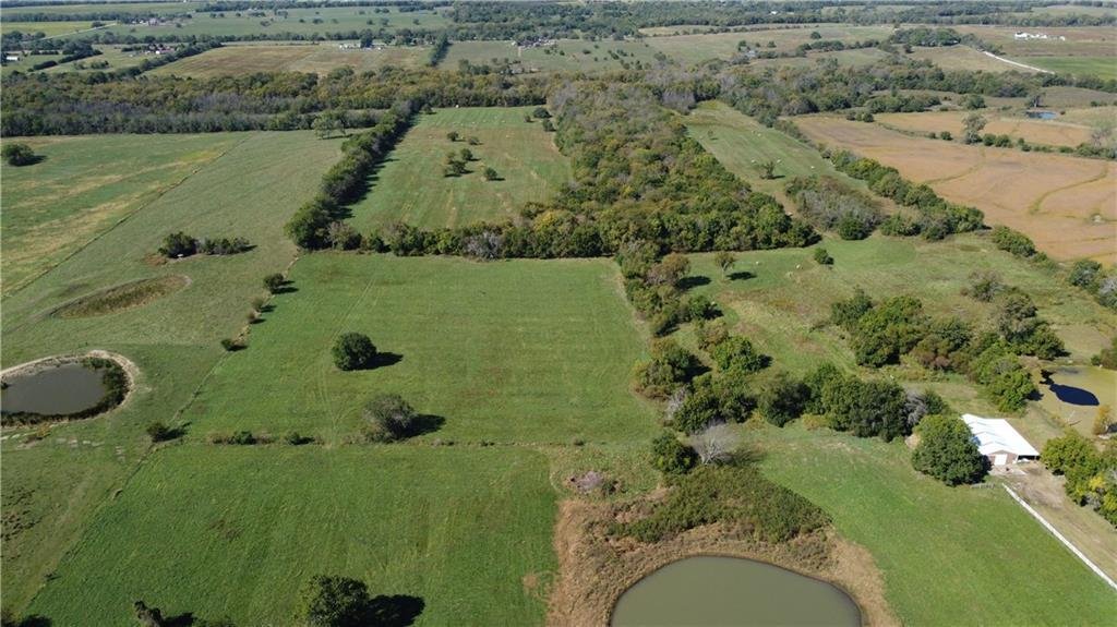 Farm Ranch in Louisburg, Kansas, United States 2 - 19079839