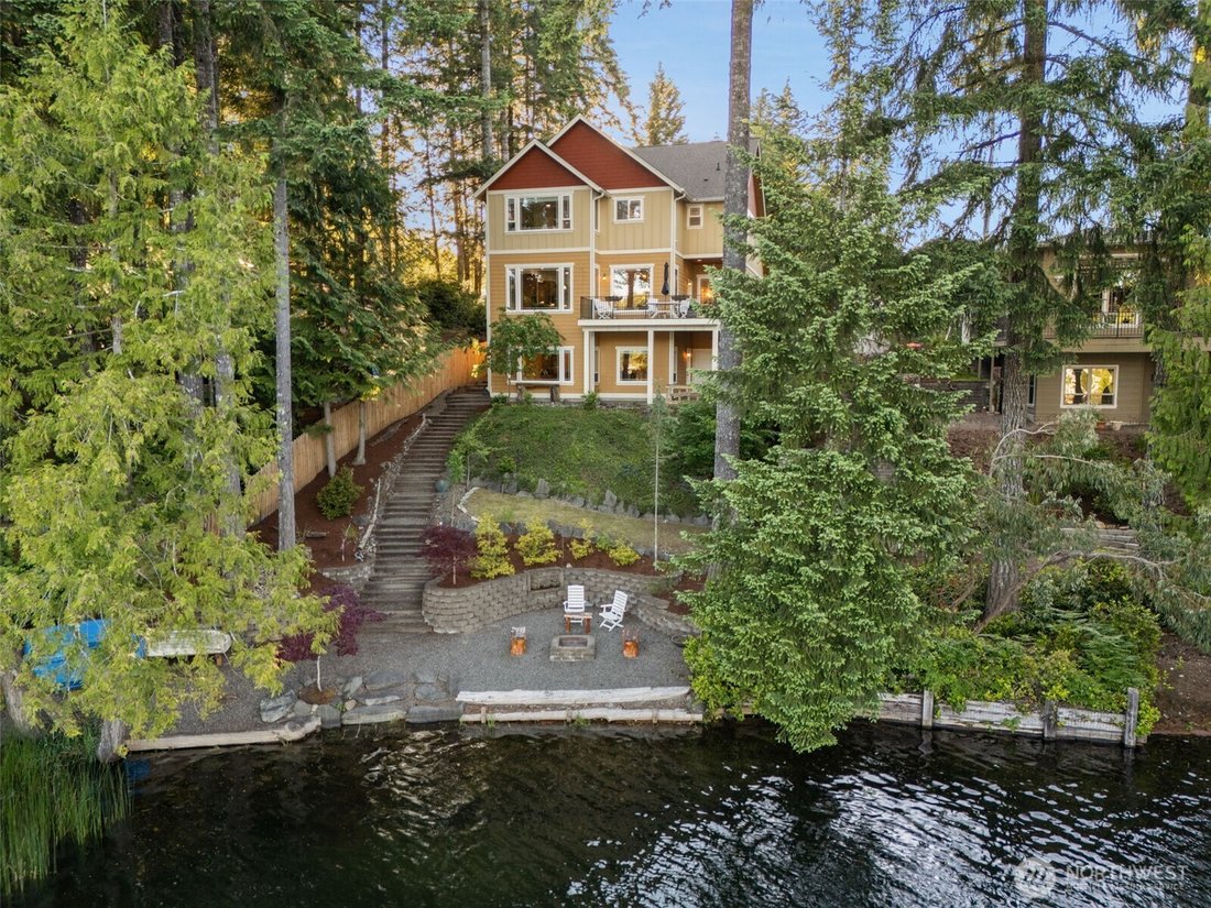 Casa a Port Orchard, Washington, Stati Uniti 1 - 18168346