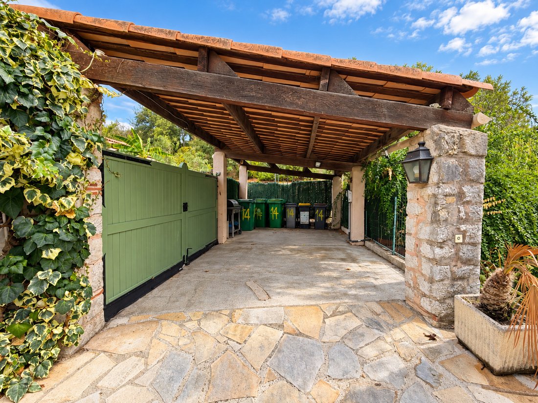 Villa en Centre du Village, La Colle-sur-Loup, Francia 4 - 19077375