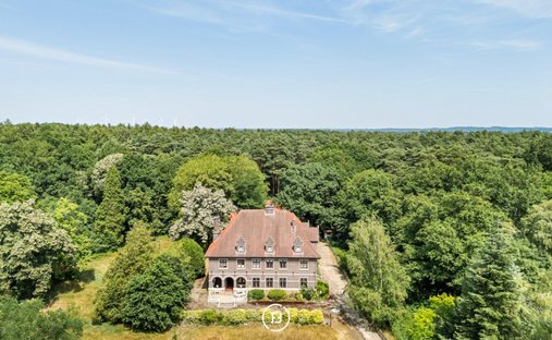 Haus in Lanaken, Flämische Region, Belgien 1