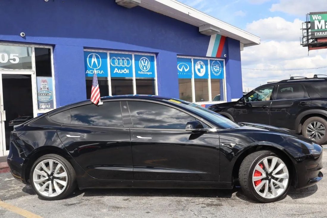 Sedan in Orlando, FL, United States 4 - 19081592