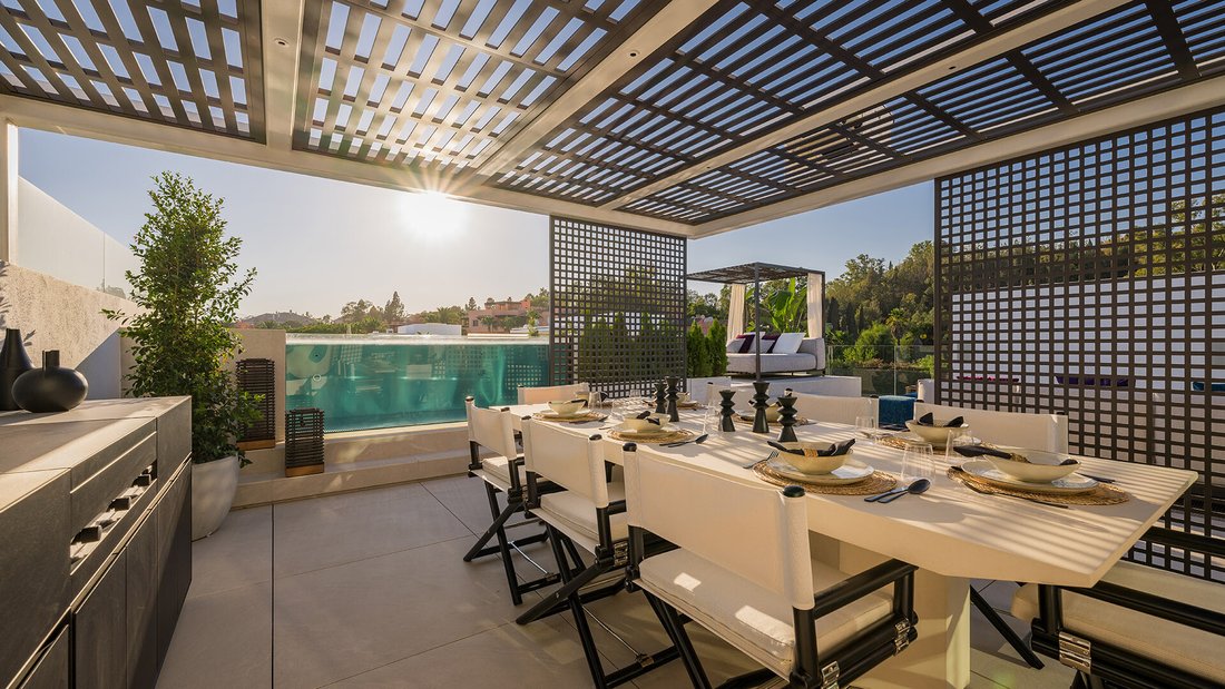 Villa in Marbella, Andalusien, Spanien 3 - 19082849