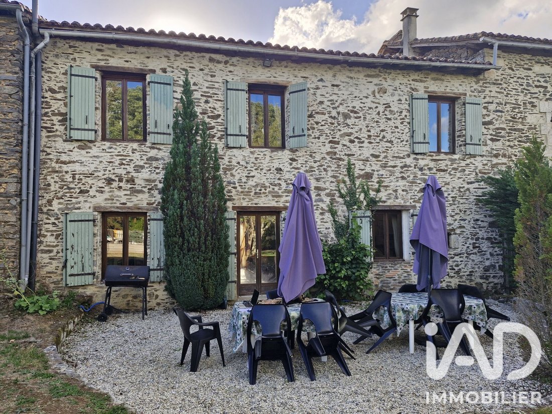 House in Montembœuf, Nouvelle-Aquitaine, France 1 - 19083441