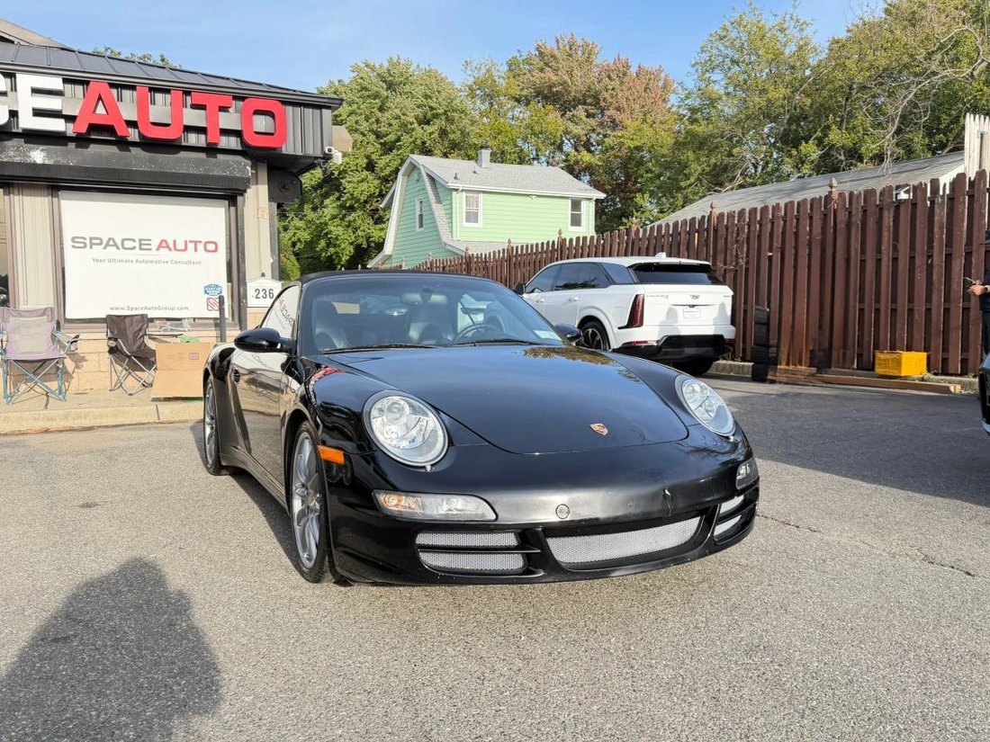 Cabriolet in East Brunswick, NJ, United States 4 - 19081693