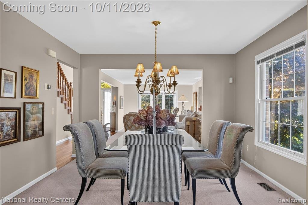 Maison à Canton, Michigan, États-Unis 5 - 19082720