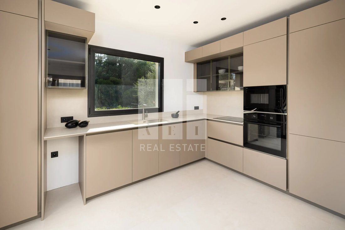 Villa en Mougins, Provenza-Alpes-Costa Azul, Francia 5 - 19081311