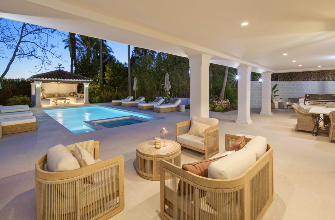 Villa à Nueva Andalucia, Marbella, Espagne 3 - 19077584