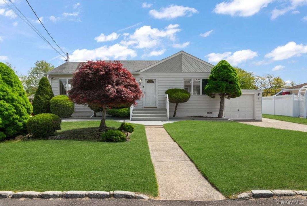 House in East Quogue, New York, United States 1 - 19083701