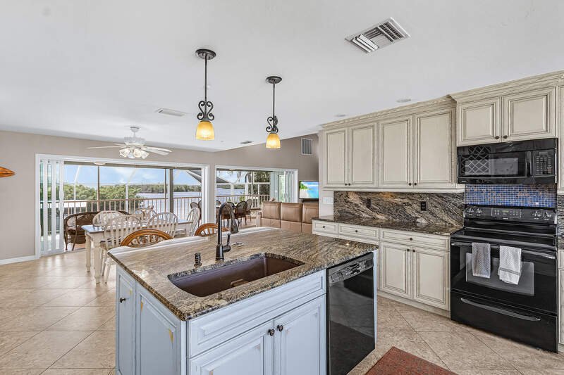 House in Saint James City, Florida, United States 2 - 19076415
