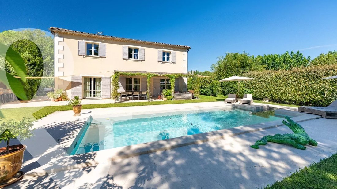 House in Maussane-les-Alpilles, Provence-Alpes-Côte d'Azur, France 1 - 19079414