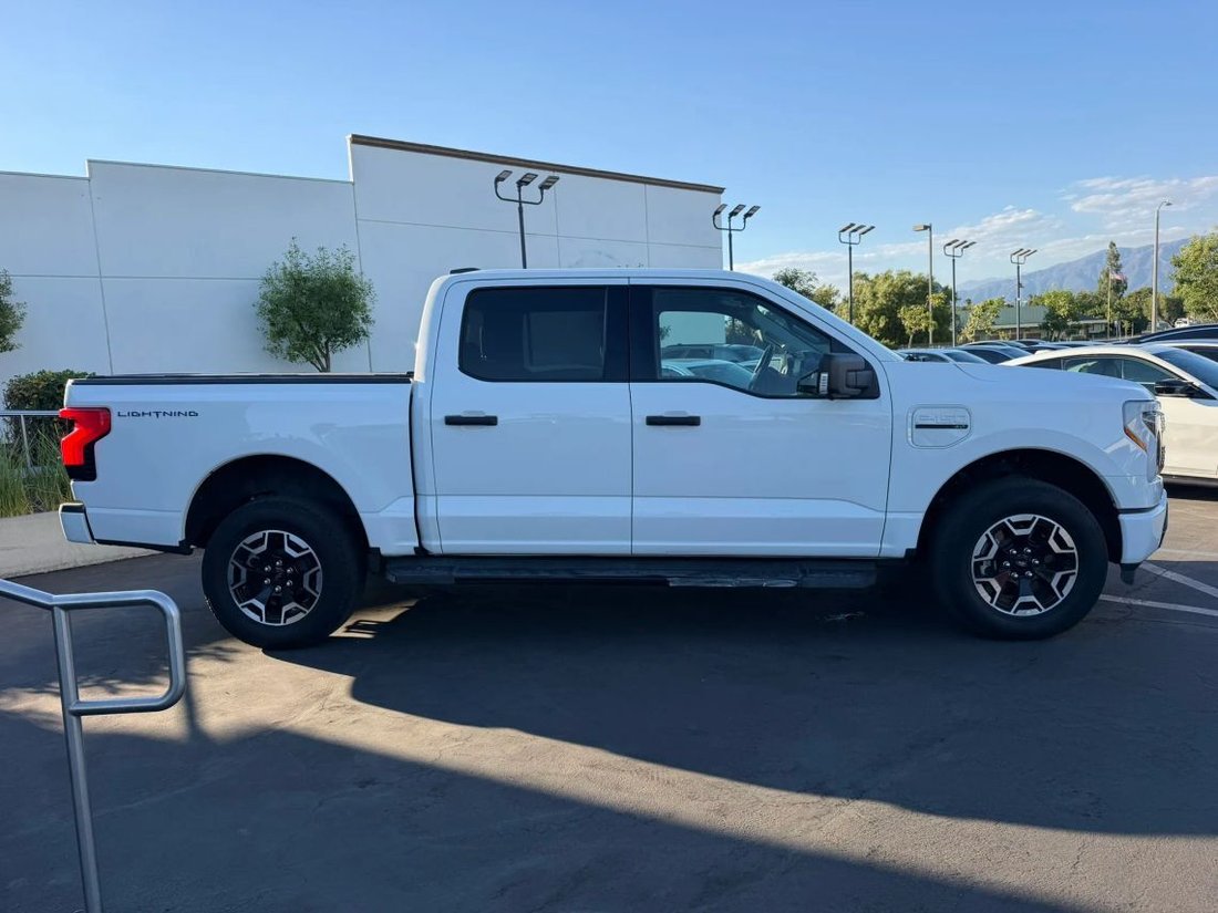 Pickup in Ontario, CA, United States 4 - 19058350