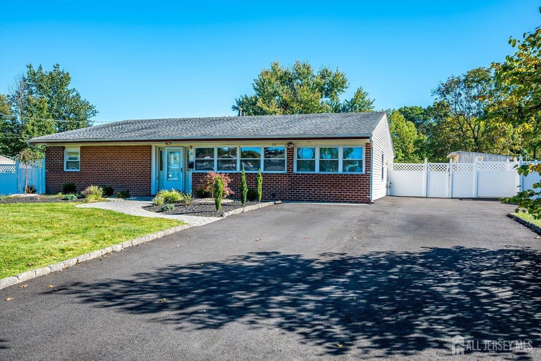 House in South Brunswick Township, New Jersey, United States 2 - 19083559