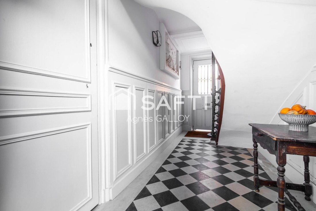 Appartamento a Domaine Nazionale del Castello, Versailles, Francia 1 - 18975327
