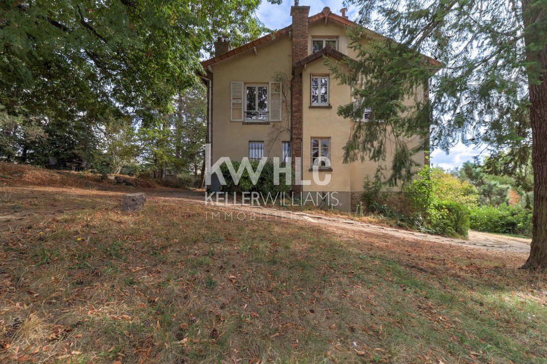 Haus in Les Bures, Garches, Frankreich 4 - 19076637