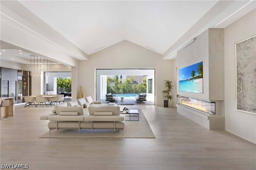 House in Naples, Florida, United States 3 - 19078764