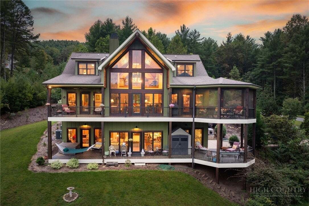 Casa a Lenoir, Carolina del Nord, Stati Uniti 1 - 19076797