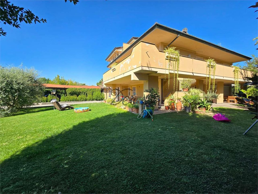 Villa en Camigliano, Capannori, Toscana 3 - 19081040