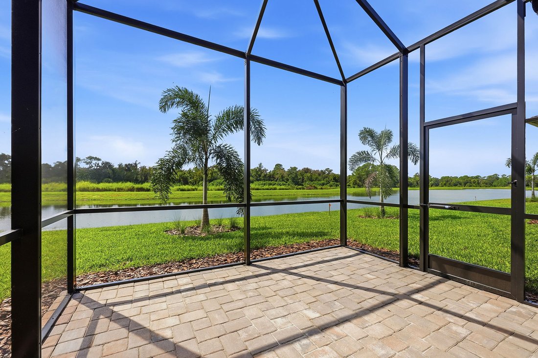 Parrish, Florida, United States 3 - 19076078