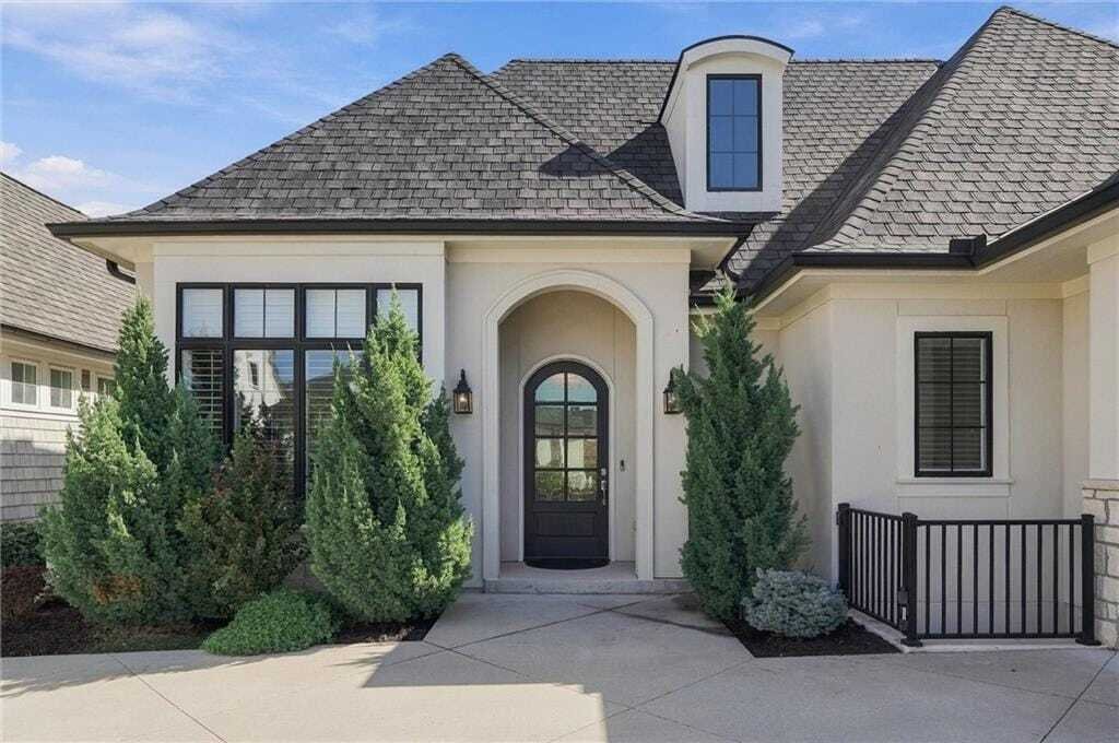 House in Leawood, Kansas, United States 2 - 19082212