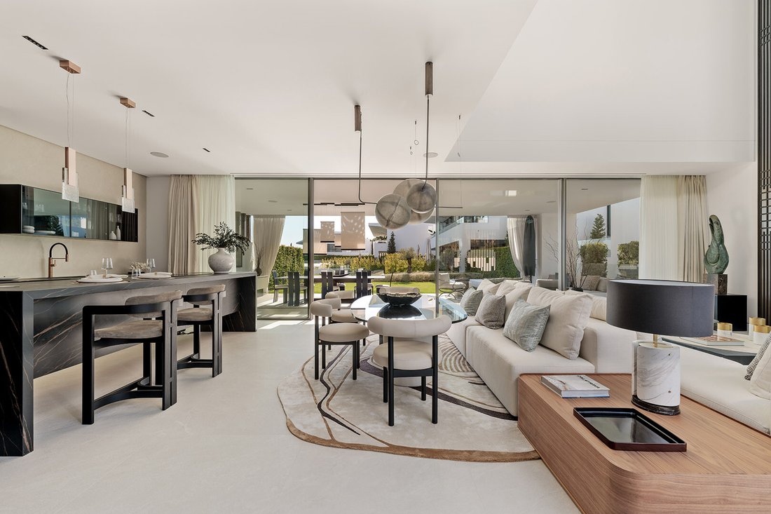 Villa in Marbella, Andalusien, Spanien 2 - 19082849