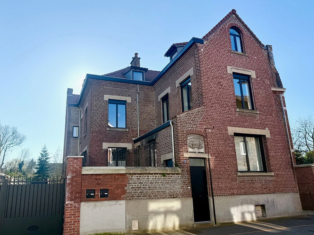 Villa in La Roche-sur-Yon, Pays de la Loire, France 3 - 19080219