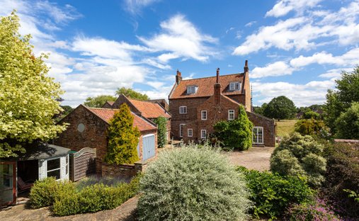 House in Nun Monkton, England 1