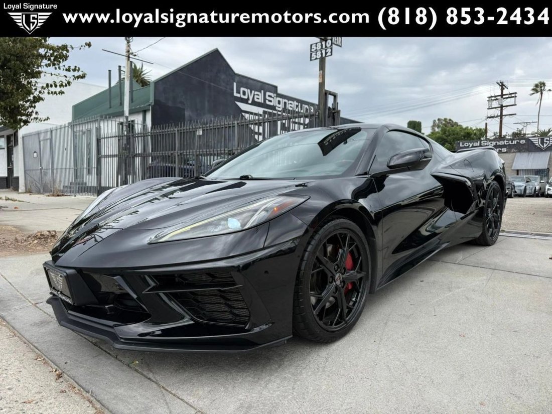 Coupe in Van Nuys, CA, United States 3 - 19084099