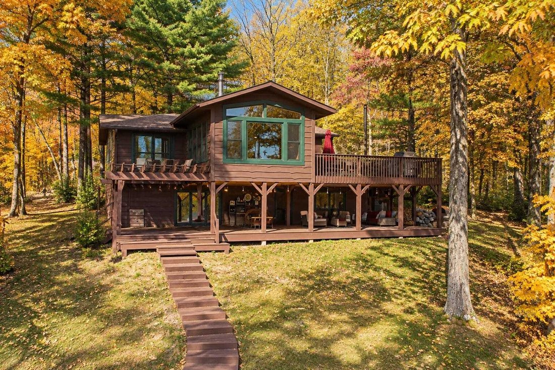Casa a Hayward, Wisconsin, Stati Uniti 1 - 19076480