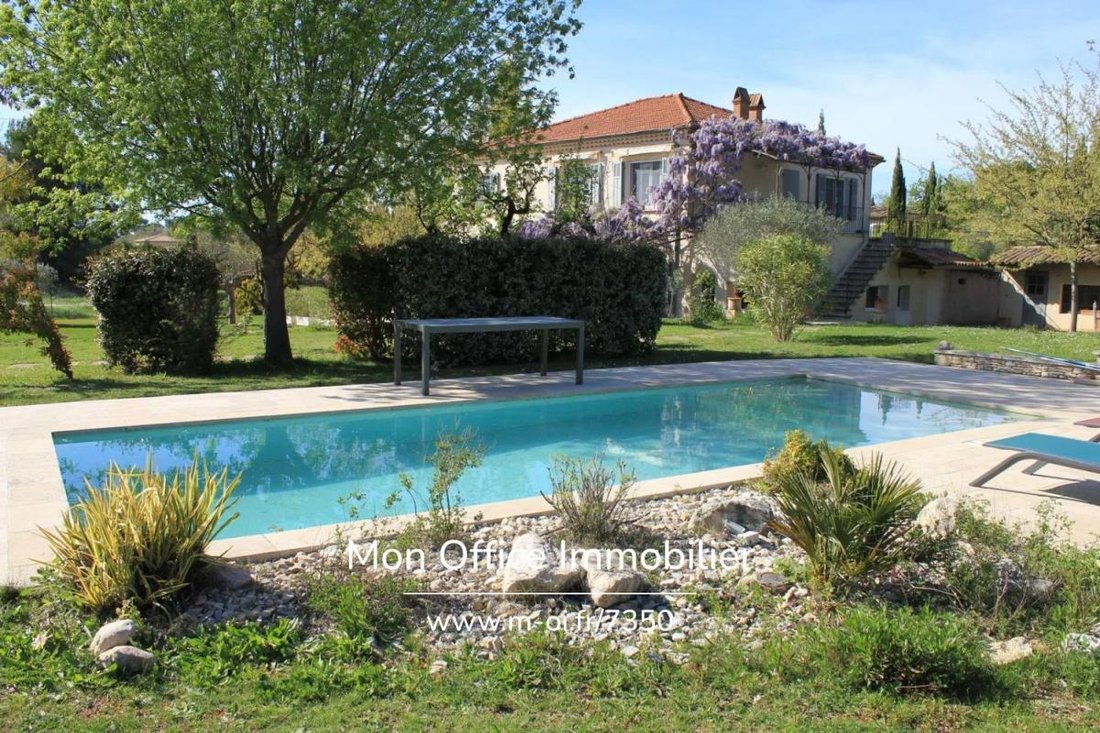 Casa en Granettes-Jauberte-Santa Ana, Aix-en-Provence, Francia 1 - 19079380