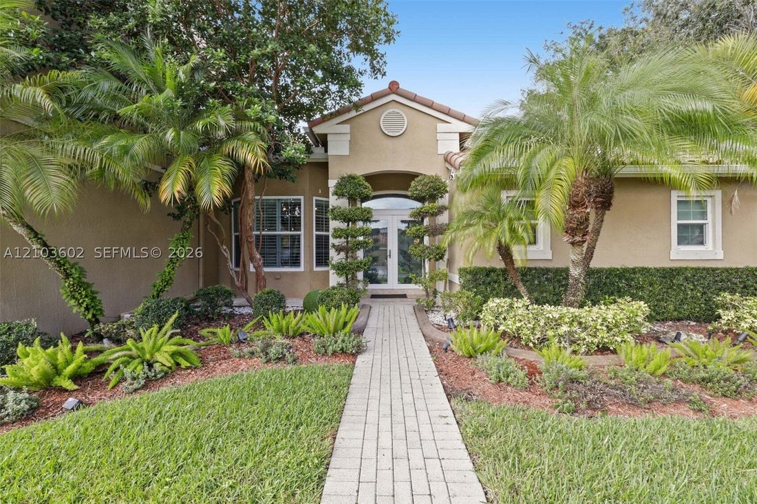 House in Plantation, Florida, United States 1 - 19078807