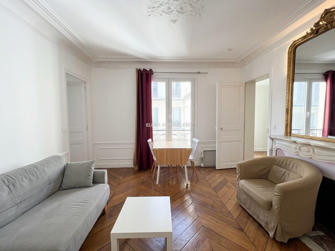 Appartamento a Lorette-Martyrs, Paris 9e Arrondissement, Parigi 1 - 19076584