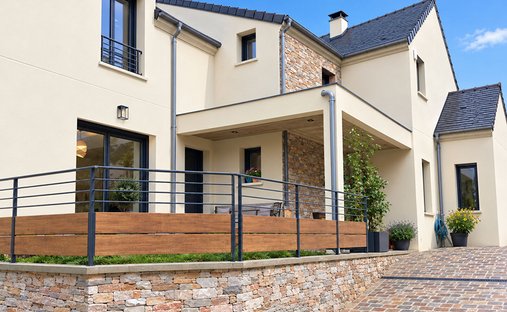 House in Mareil-Marly, Ile-de-France, France 1